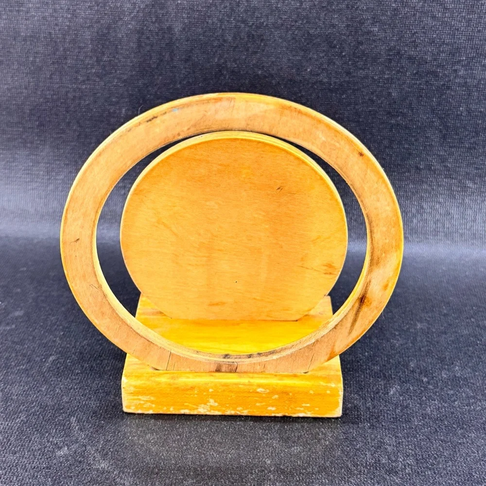 Vintage Wooden Cowboy Cowgirl Souvenir Napkin Holder Kitsch - Picture 3 of 7